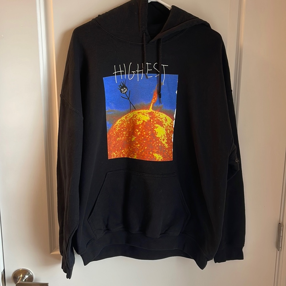 TRAVIS SCOTT HIGHEST IN THE ROOM HOODIE XL (PUFF PRINT ON BACK)